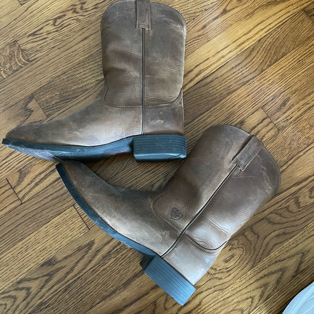 Ariat Brown Leather Cowboy Boots